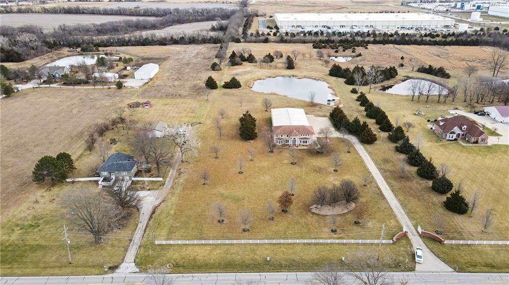 15555 North Moonlight Road Olathe, KS 66061 - Photo 53 of 57