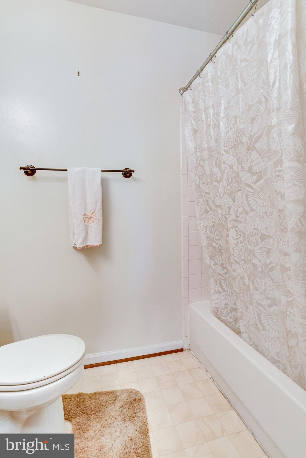 1805 Locust Grove Road Silver Spring, MD 20910 - Photo 33 of 41