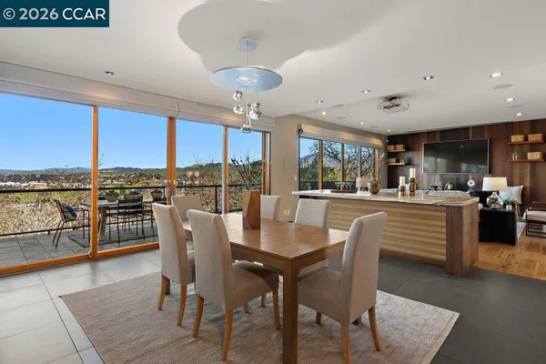 $2,400,000 | 2083 Magnolia Way, Walnut Creek, CA 94595