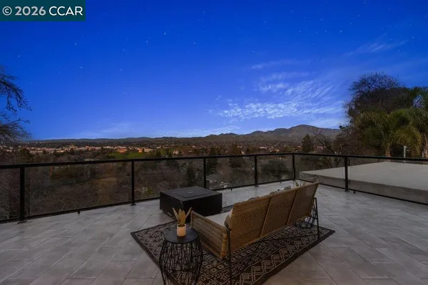 $2,400,000 | 2083 Magnolia Way, Walnut Creek, CA 94595
