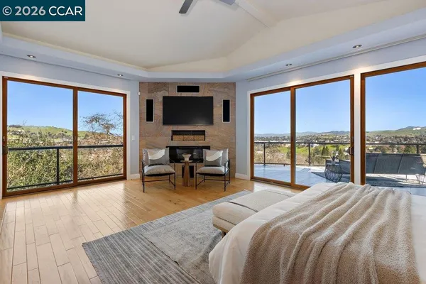 $2,400,000 | 2083 Magnolia Way, Walnut Creek, CA 94595