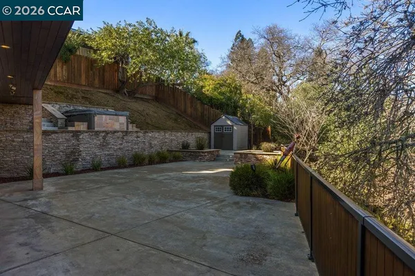 $2,400,000 | 2083 Magnolia Way, Walnut Creek, CA 94595