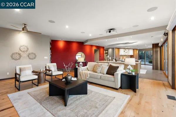 $2,400,000 | 2083 Magnolia Way, Walnut Creek, CA 94595