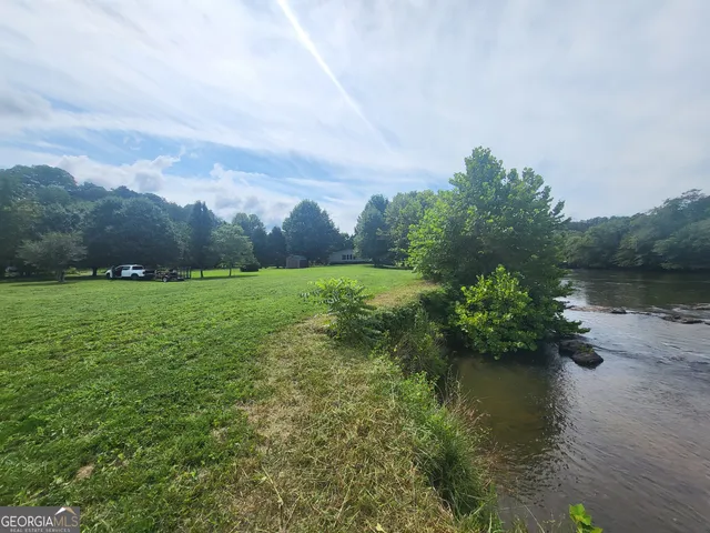 a view of an outdoor space and a yard