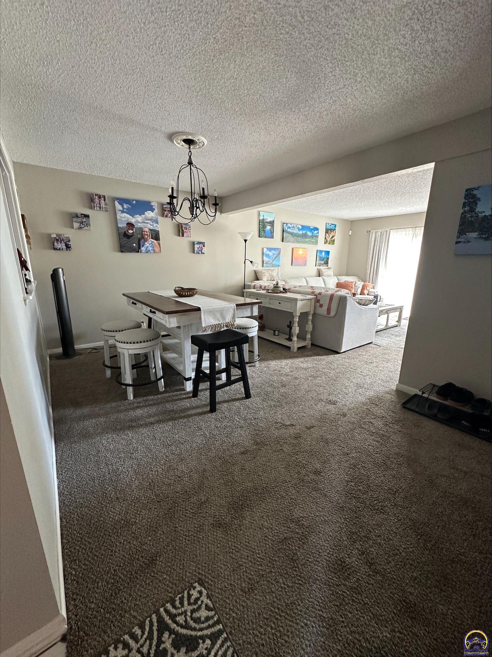 98 Southwest Pepper Tree Lane Topeka, KS 66611 - Photo 16 of 40