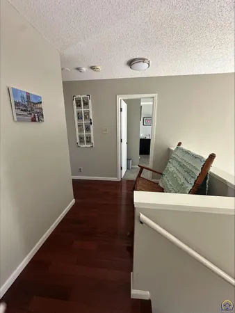 $210,000 | 98 Southwest Pepper Tree Lane, Topeka, KS 66611