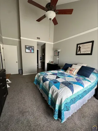 $210,000 | 98 Southwest Pepper Tree Lane, Topeka, KS 66611