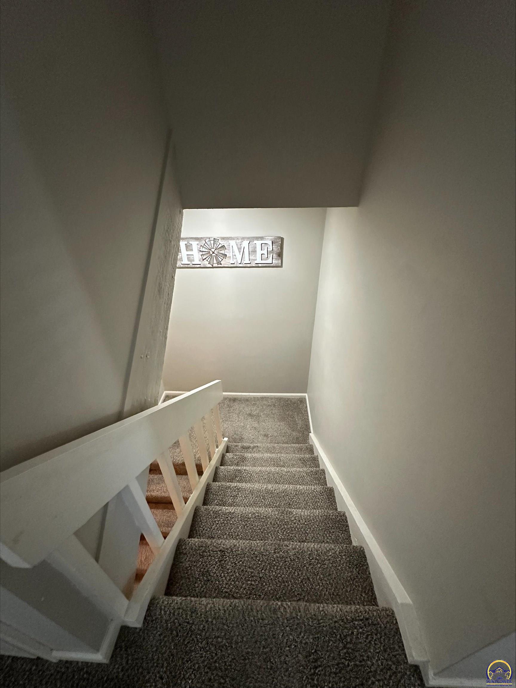 98 Southwest Pepper Tree Lane Topeka, KS 66611 - Photo 35 of 40