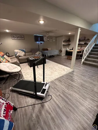 $210,000 | 98 Southwest Pepper Tree Lane, Topeka, KS 66611