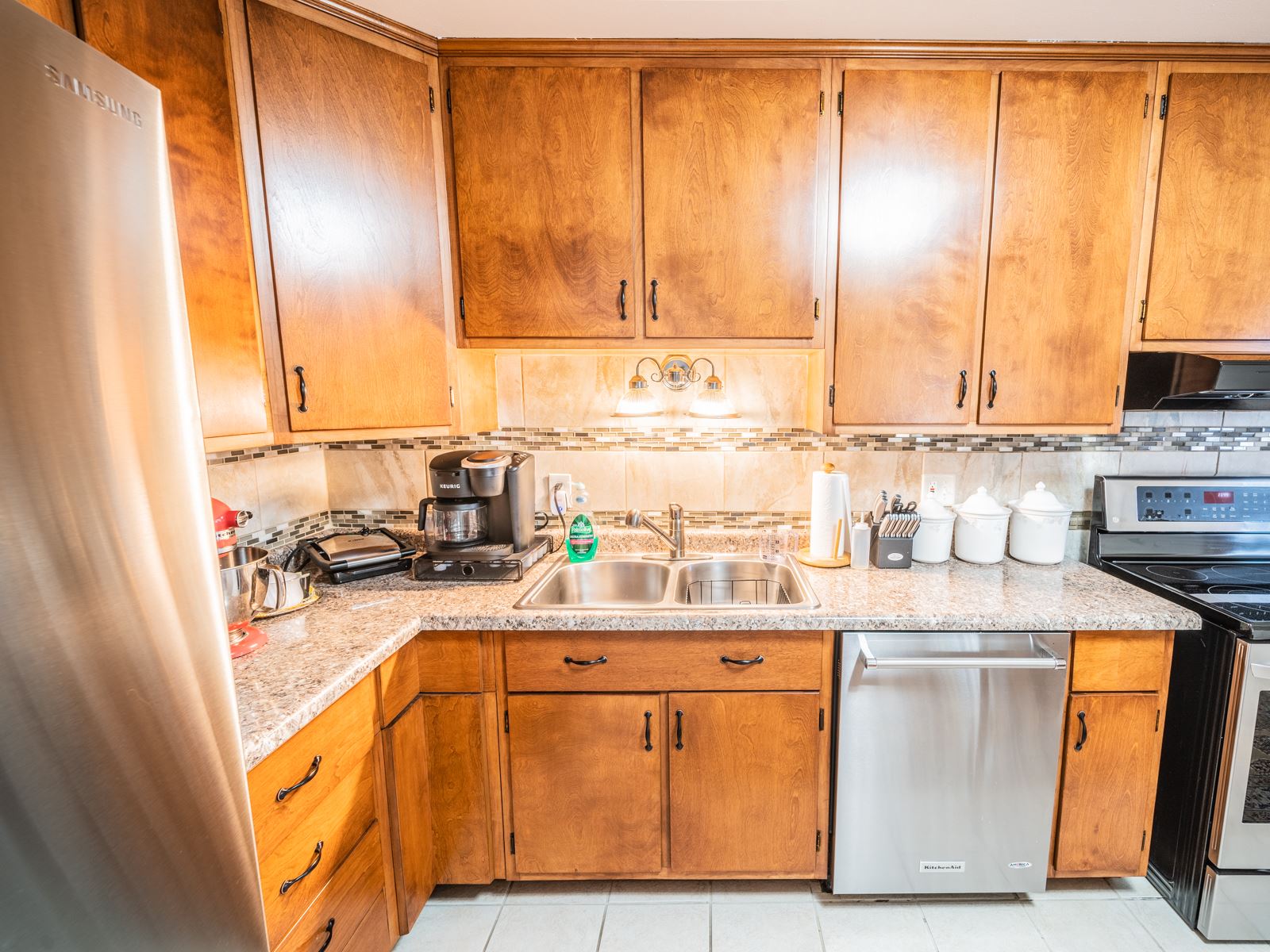 715 Springbrook Road Fort Wayne, IN 46825 - Photo 11 of 33 Gallery Image 11