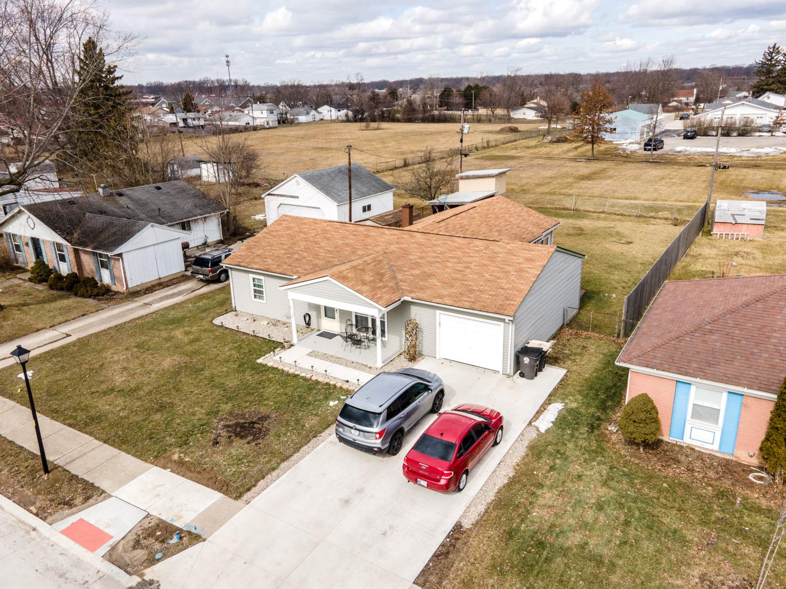 715 Springbrook Road Fort Wayne, IN 46825 - Photo 4 of 33 Gallery Image 4