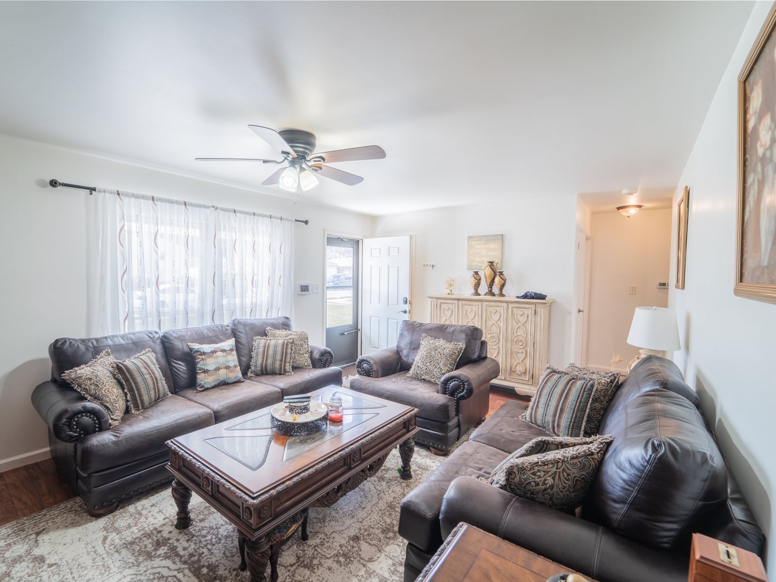 715 Springbrook Road Fort Wayne, IN 46825 - Photo 5 of 33 Gallery Image 5