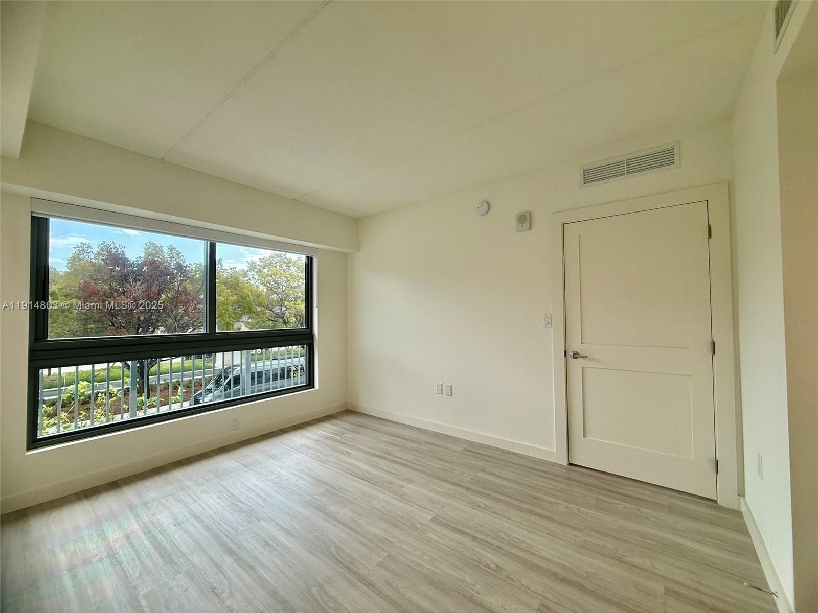 2285 Southwest 27th Street, Unit 407 Miami, FL 33133 - Photo 18 of 31