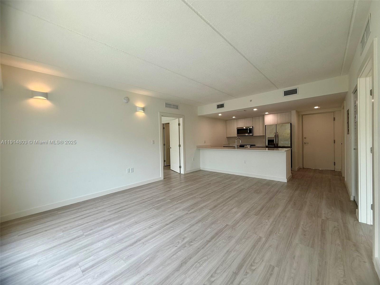 2285 Southwest 27th Street, Unit 407 Miami, FL 33133 - Photo 6 of 31