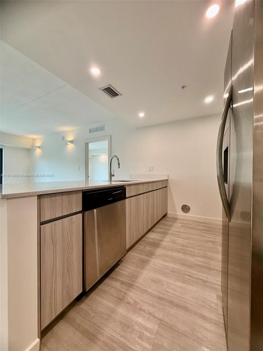 2285 Southwest 27th Street, Unit 407 Miami, FL 33133 - Photo 9 of 31