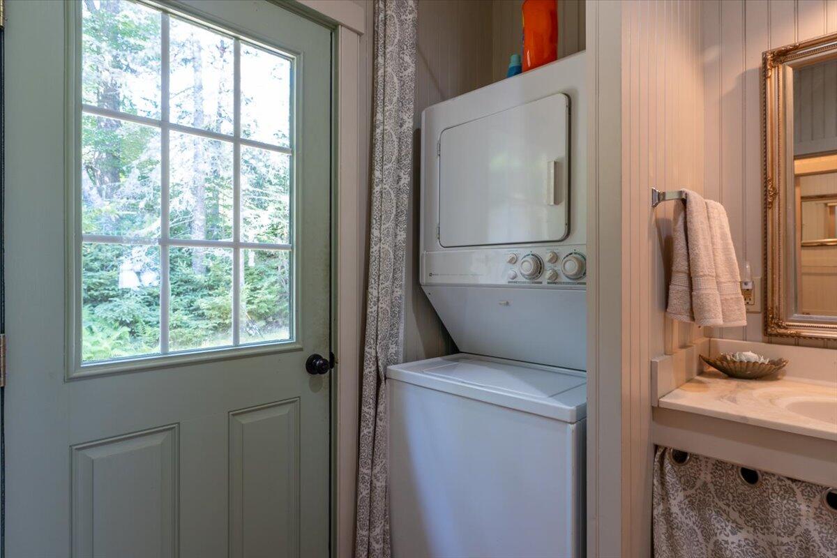 1583 Turtle Head Road Islesboro, ME 04848 - Photo 24 of 72 1583 Turtle Head Road, Islesboro