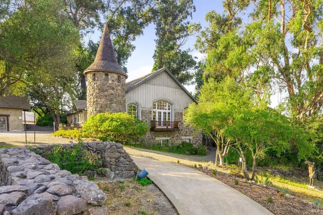 $10,900,000 | 5200 Sonoma Highway, Napa, CA 94559