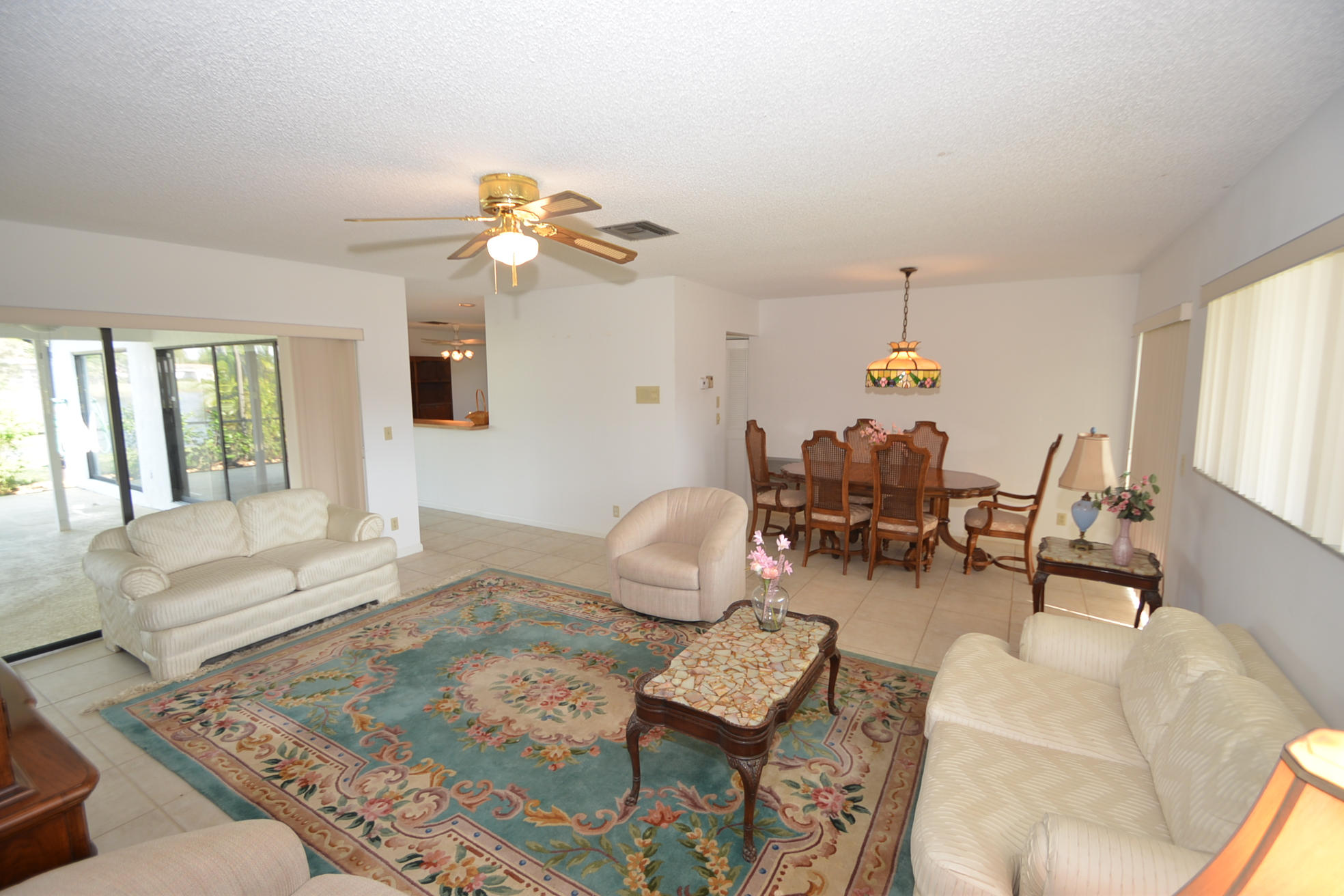 6285 Timberlakes Way Delray Beach, FL 33484 - Photo 2 of 22 DSC_2897