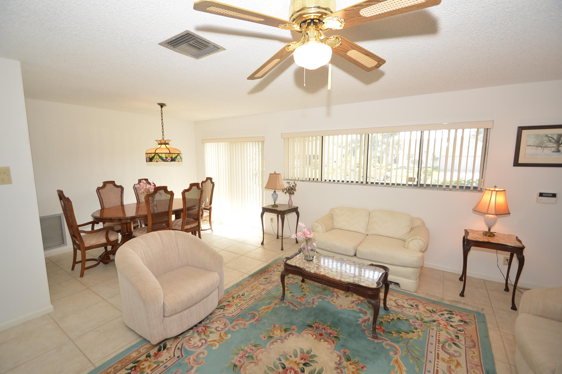 6285 Timberlakes Way Delray Beach, FL 33484 - Photo 6 of 22 DSC_2904