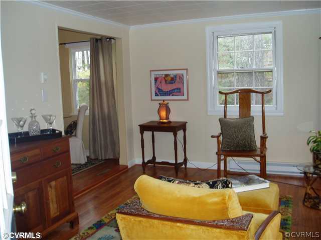 8925 Elm Road Richmond, VA 23235 - Photo 9 of 12 Den/Family/Great Room - Another view of Den.