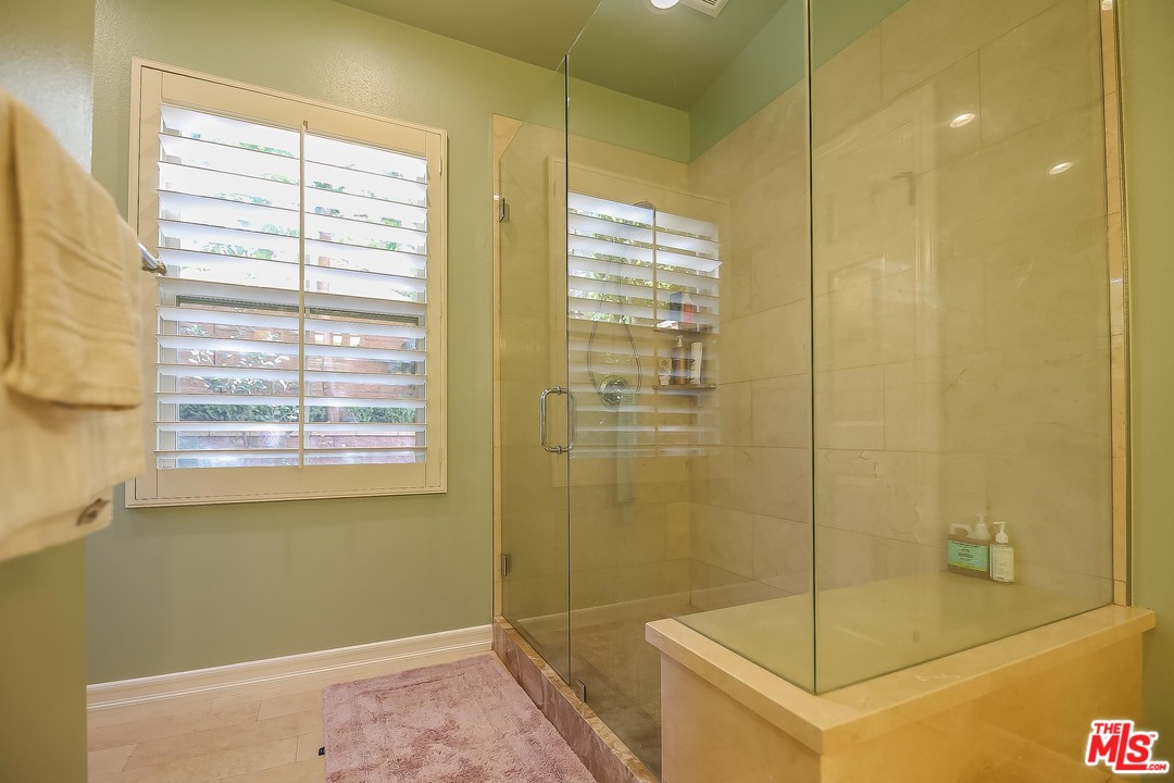 Shade Tree Irvine, CA 92603 - Photo 19 of 47