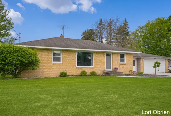 $365,000 | 7487 Lupine Avenue, Jenison, MI 49428