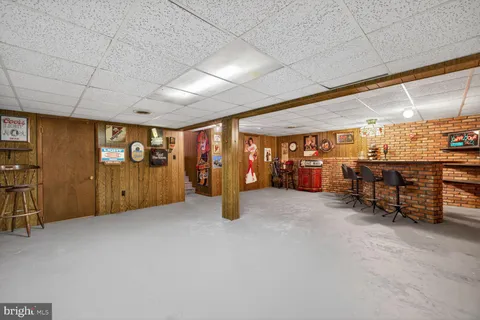 $639,900 | 8261 Hawkins Creamery Road, Gaithersburg, MD 20882