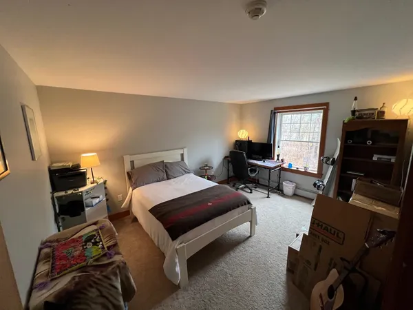 $1,900 | 3 B Gordon Court, York, ME 03909