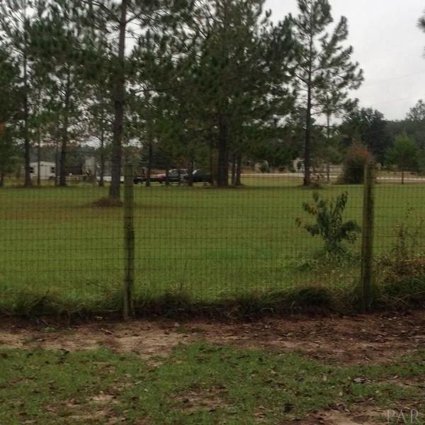 9816 Redland Road Milton, FL 32583 - Photo 3 of 3