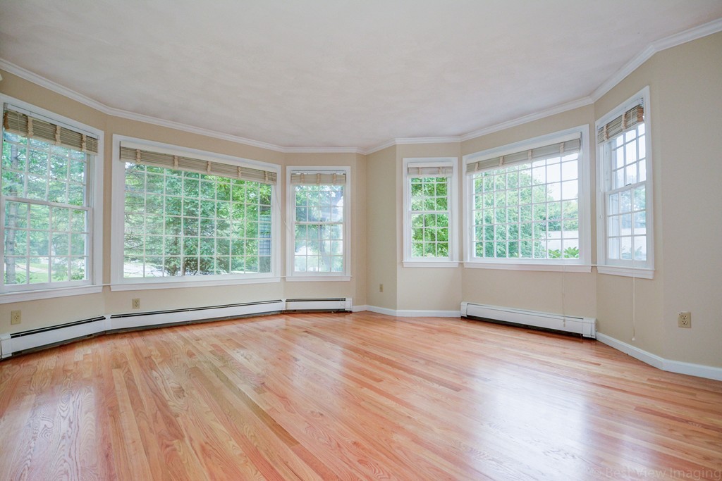 22 Wayside Road Westborough, MA 01581 - Photo 4 of 30 Gallery Image 4