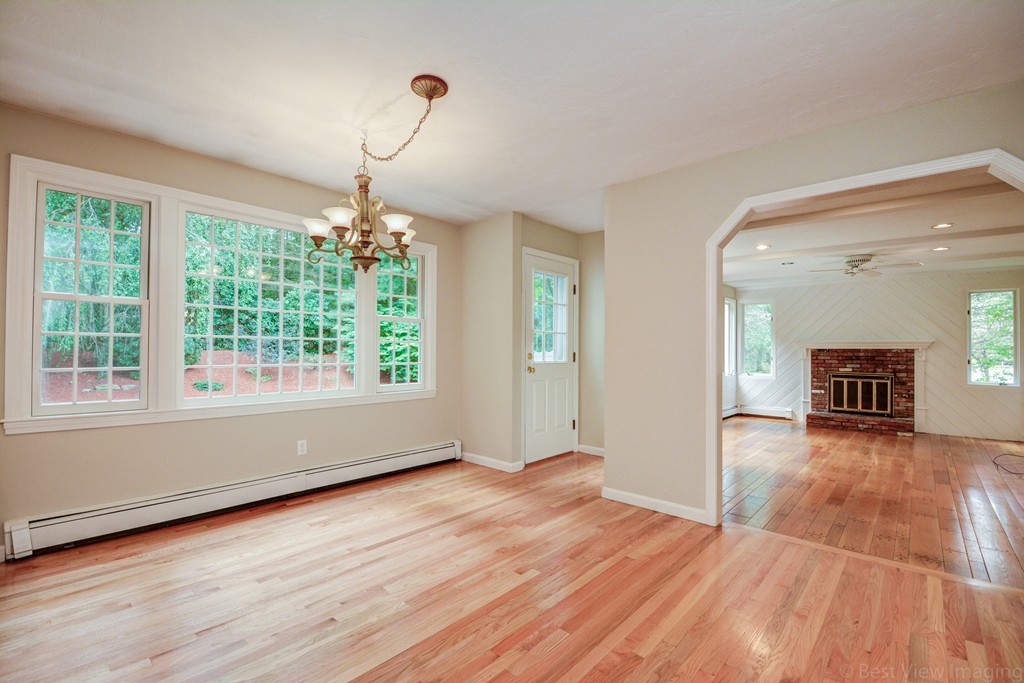 22 Wayside Road Westborough, MA 01581 - Photo 6 of 30 Gallery Image 6