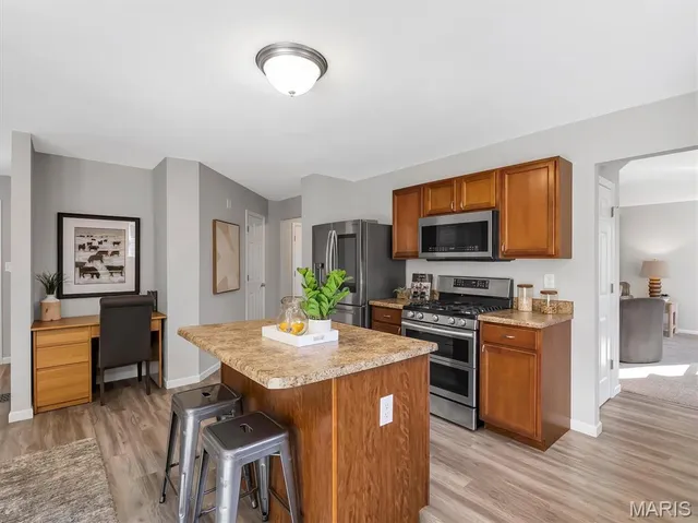 $325,000 | 6727 Eagles View Drive, Pacific, MO 63069