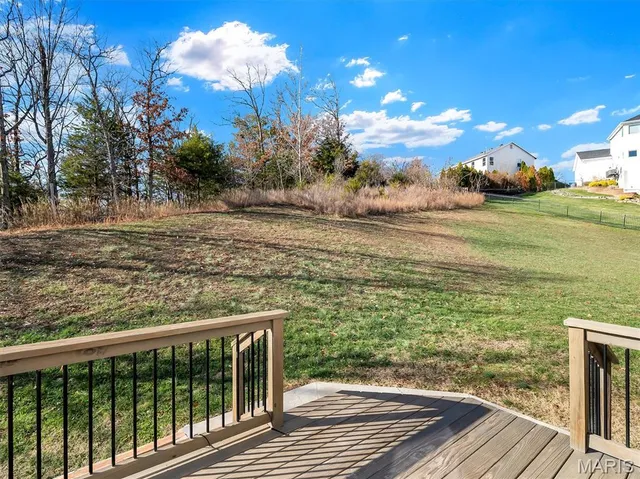 $325,000 | 6727 Eagles View Drive, Pacific, MO 63069