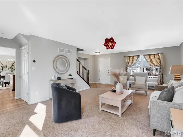 $325,000 | 6727 Eagles View Drive, Pacific, MO 63069