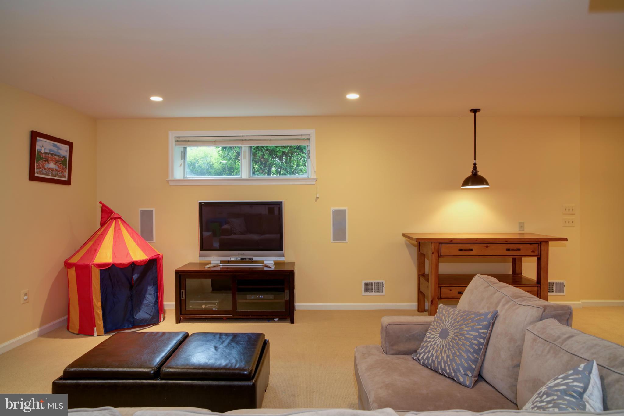 12200 Dark Star Court Reston, VA 20191 - Photo 22 of 24 Basement