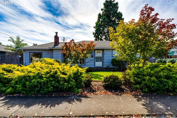 $349,000 | 3462 Royal Avenue, Eugene, OR 97402