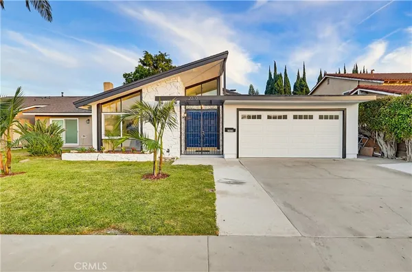 $1,110,000 | 2020 Del Bay Street, Lakewood, CA 90712