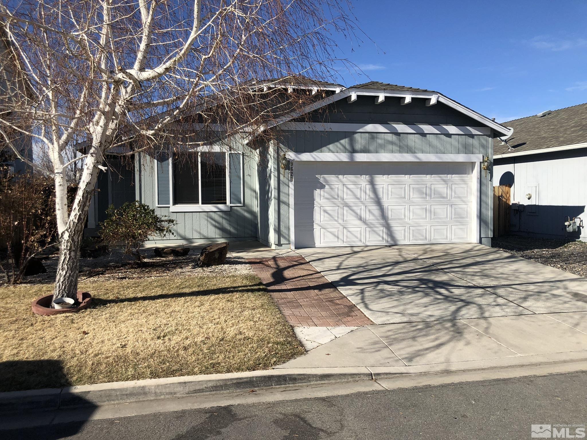 9627 Autumn Leaf Way Reno, NV 89506 - Photo 3 of 33 Photo 3