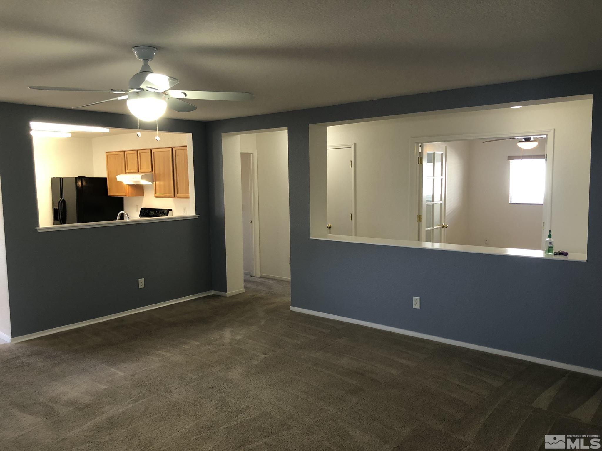 9627 Autumn Leaf Way Reno, NV 89506 - Photo 4 of 33 Photo 4