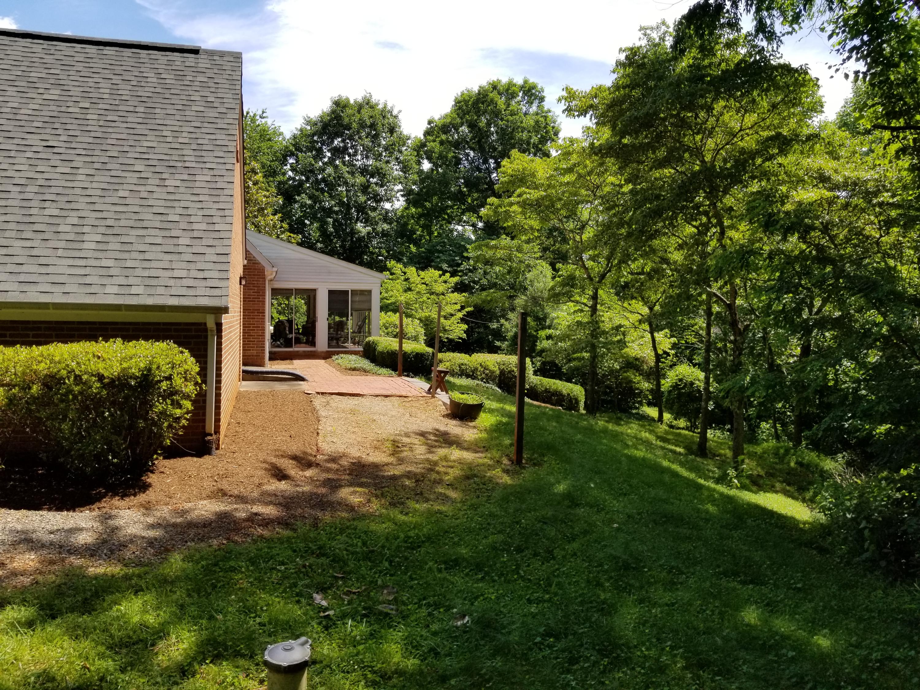 1265 Equine Ridge Road Bedford, VA 24523 - Photo 21 of 75 Patio and sun room