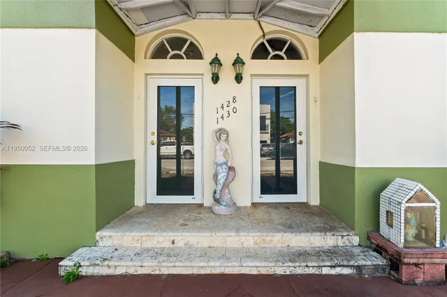 $1,220,000 | 1428 Southwest 20th Street, Miami, FL 33145