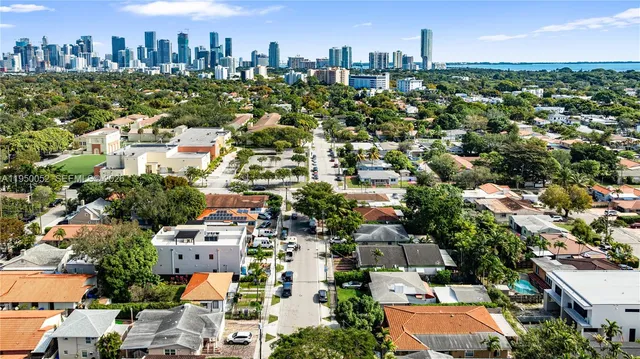$1,220,000 | 1428 Southwest 20th Street, Miami, FL 33145