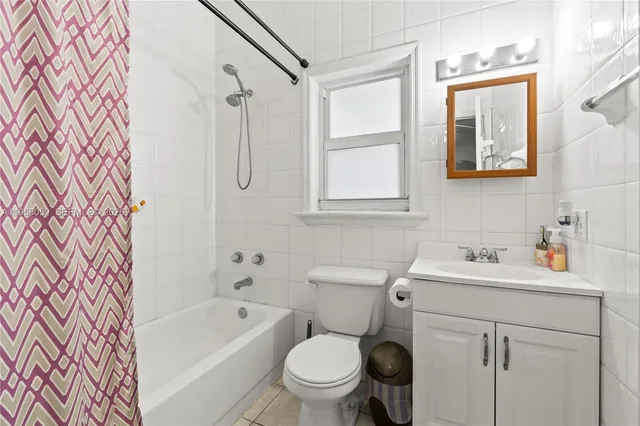 $1,220,000 | 1428 Southwest 20th Street, Miami, FL 33145