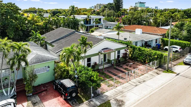 $1,220,000 | 1428 Southwest 20th Street, Miami, FL 33145