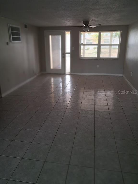 4926 Colonnade Avenue Holiday, FL 34690 - Photo 21 of 25