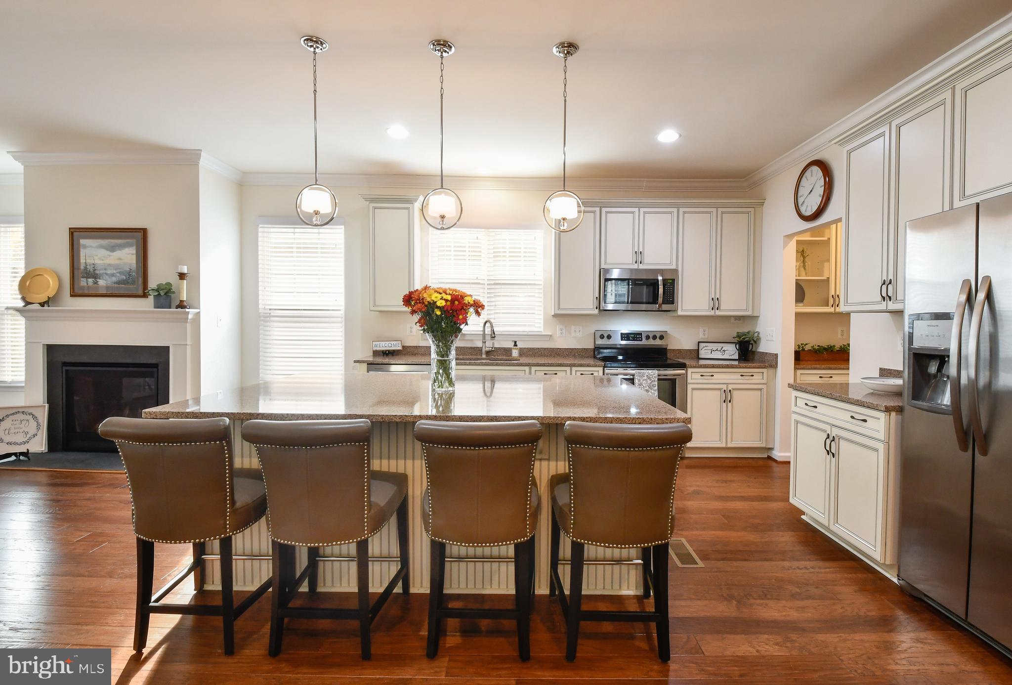12413 Ruby Red Drive Fredericksburg, VA 22407 - Photo 15 of 54 Room for 4! Enjoy meals here!