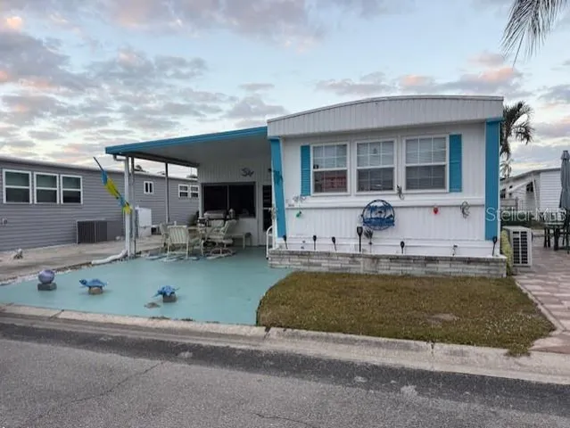 $109,900 | 1512 23rd Avenue West, Bradenton, FL 34205