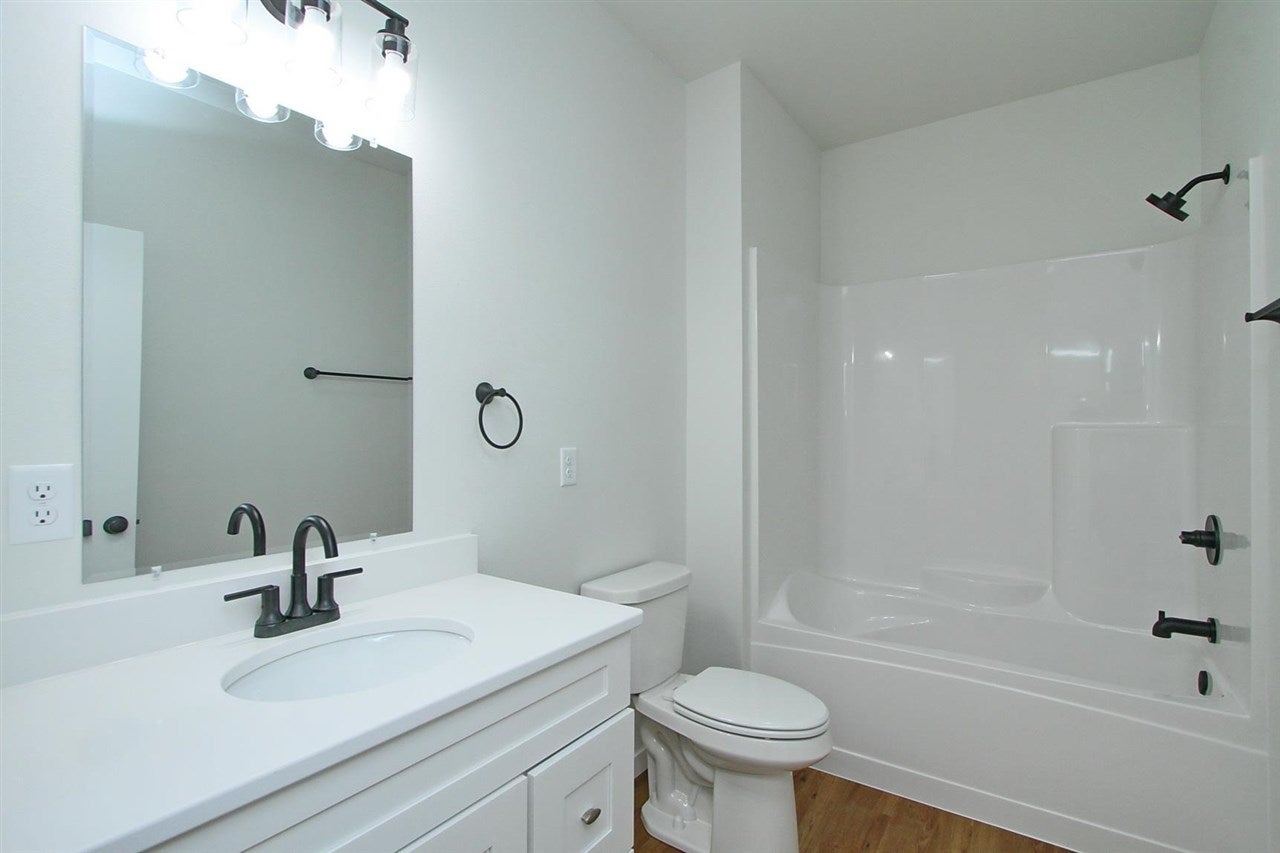 720 West 3rd Street Kalona, IA 52247 - Photo 19 of 30 Gallery Image 19