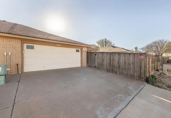 $215,000 | 8618 Memphis Avenue, Unit B, Lubbock, TX 79423