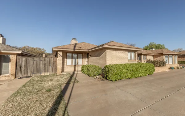 $215,000 | 8618 Memphis Avenue, Unit B, Lubbock, TX 79423